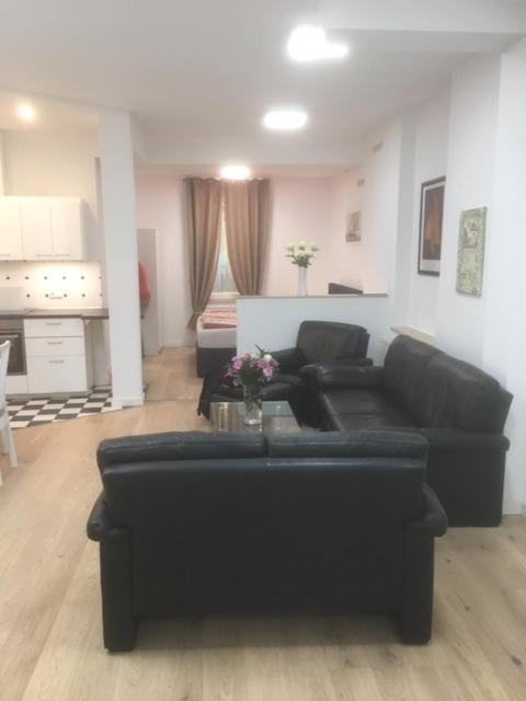 Jugendstilhaus Riverside City Appartements Fuer Urlaub Und Business Bremen Ngoại thất bức ảnh