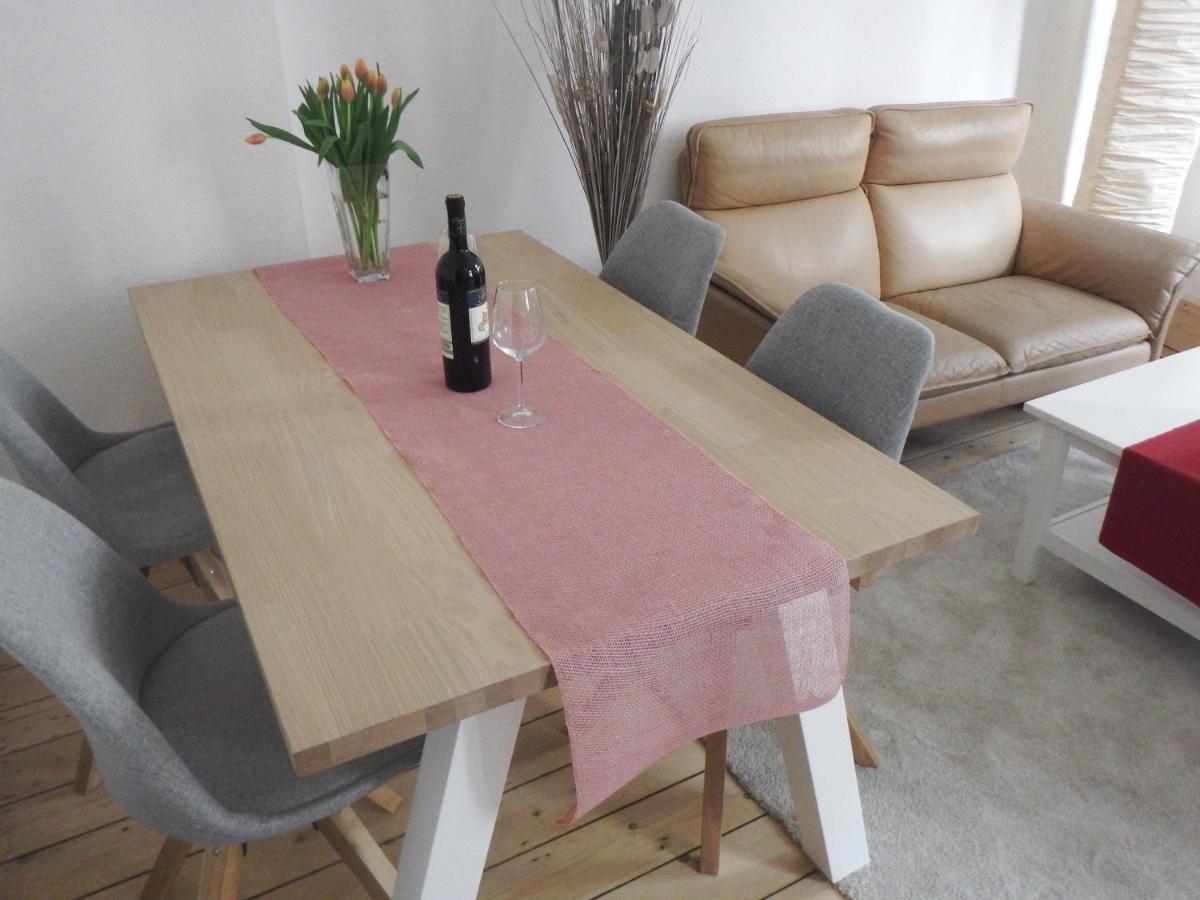 Jugendstilhaus Riverside City Appartements Fuer Urlaub Und Business Bremen Ngoại thất bức ảnh