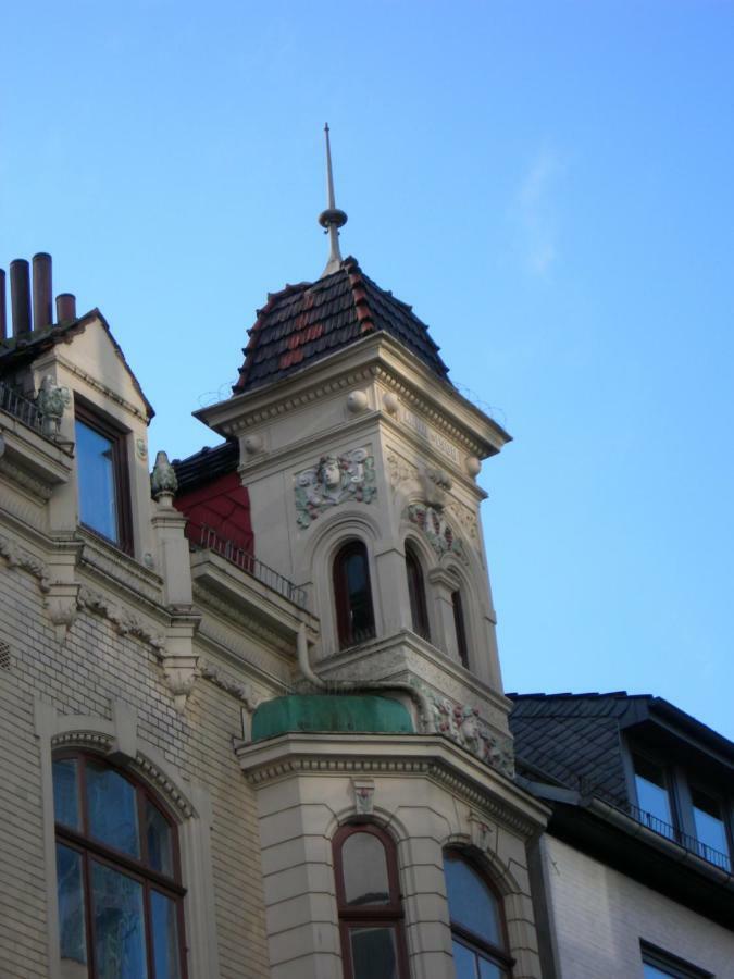 Jugendstilhaus Riverside City Appartements Fuer Urlaub Und Business Bremen Ngoại thất bức ảnh